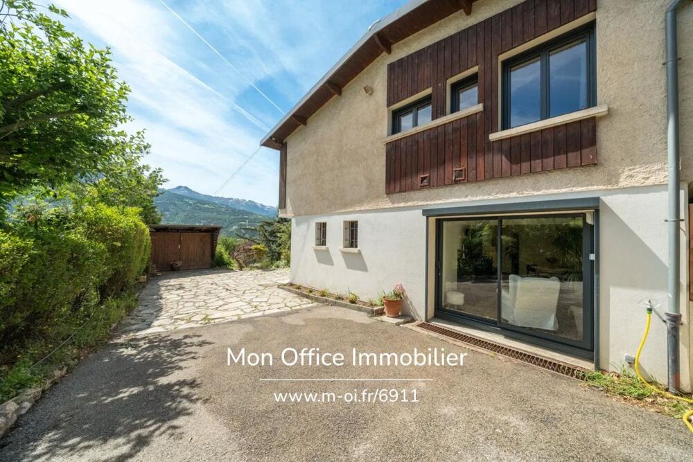 à vendre  Maison Embrun (05200)