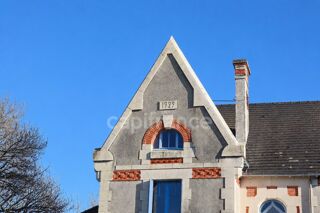  Propriété/château à vendre 15 + pièces 678 m²
