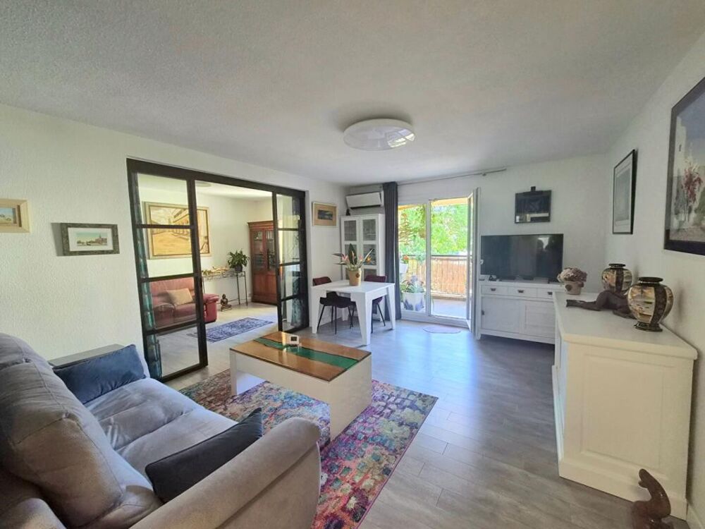 Vente Appartement APPARTEMENT T3 CENTRE VILLE- SIX FOURS Six fours les plages