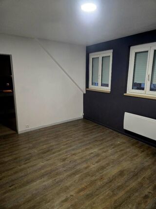  Appartement à louer 1 pièce 30 m²