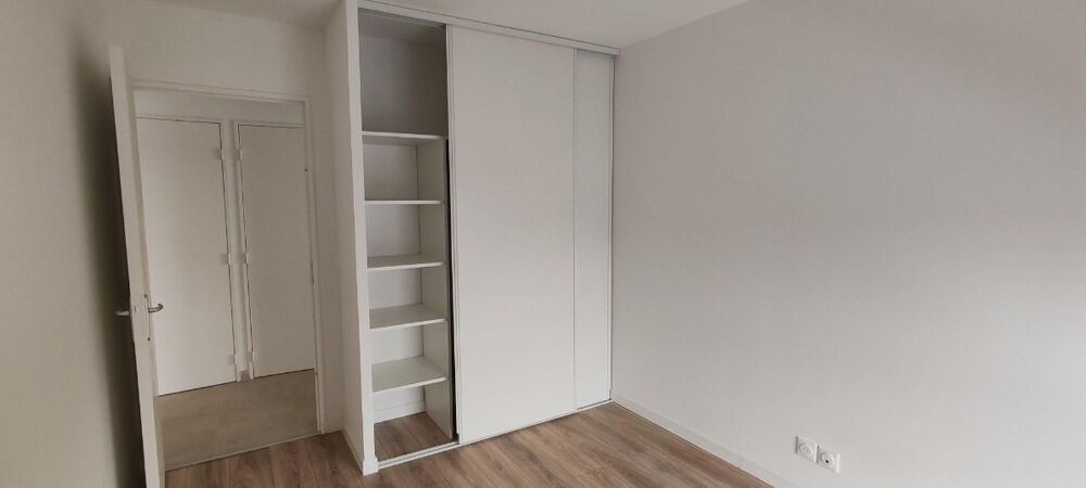Location Appartement T3 avec parkings et terrasse à LA SEYNE SUR MER La seyne sur mer