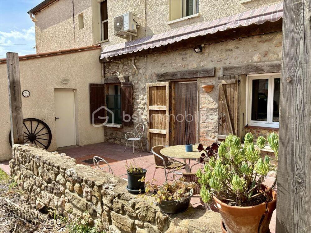 Maison familiale de 150 m² avec 3 chambres, garage et terrasse