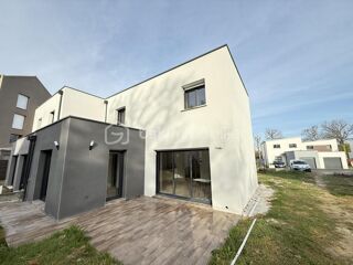  Maison � vendre 7 pi�ces 149 m�