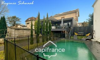  Maison � vendre 10 pi�ces 262 m�