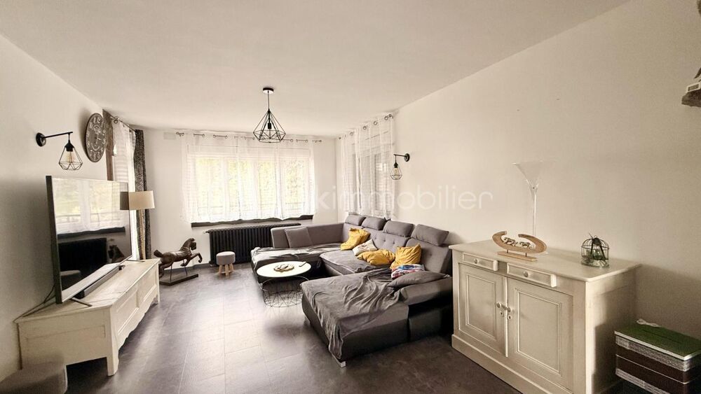Vente Maison Propriété d'environ 187 m2 à SAINTE-OPPORTUNE Briouze