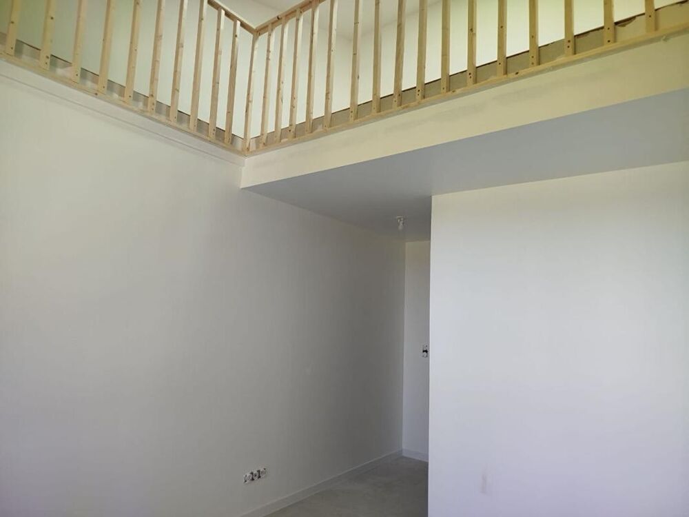 Vente Maison Maison Pourrieres 5 pièce(s) 92 m2 avec terrasse et balcon Pourrieres