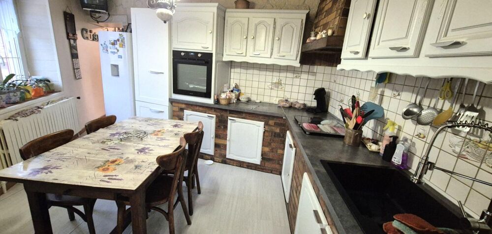 Vente Maison Belle Maison de Village et de Caractère de 1815 de 155 m² Rénover et Entretenue avec Goût avec sa Cour avant et Terrasse de 115 Saint dizier