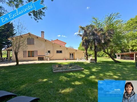   Magnifique maison en pierre de 9 pi�ces Maison - 9 pi�ce(s) - 189 m�