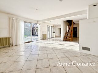  Maison à vendre 7 pièces 240 m²