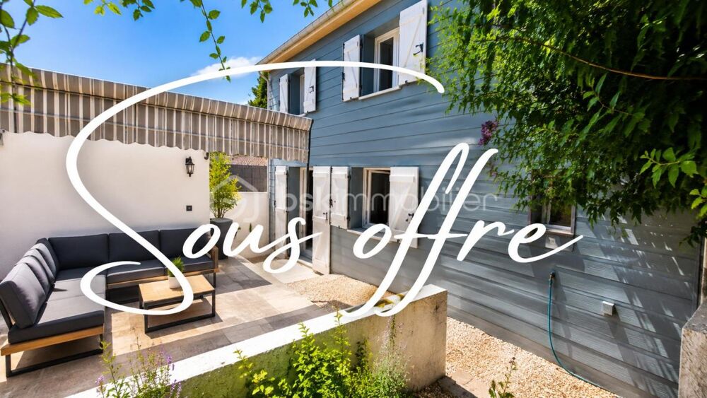 Vente Maison Le Castellet – Maison familiale T5 avec garage sur 200 m2 de terrain Le castellet