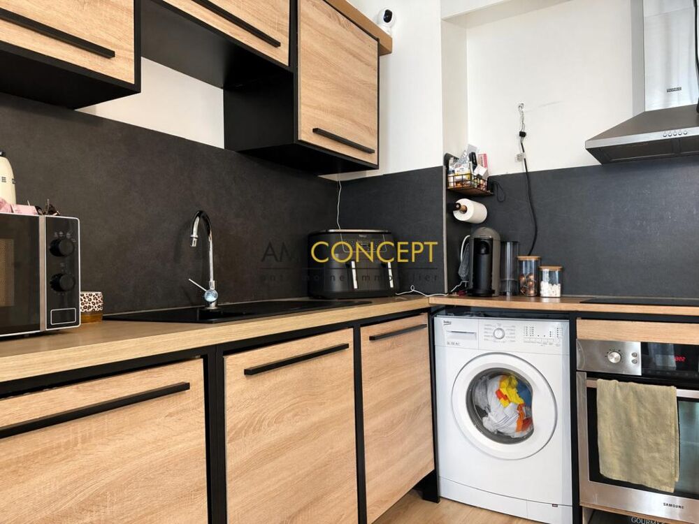 Vente Appartement À vendre - Appartement 2 pièces de 54 m² - Dernier étage La trinite