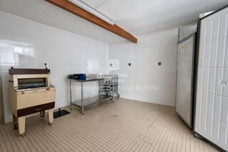  Immeuble � vendre 10 pi�ces 223 m�