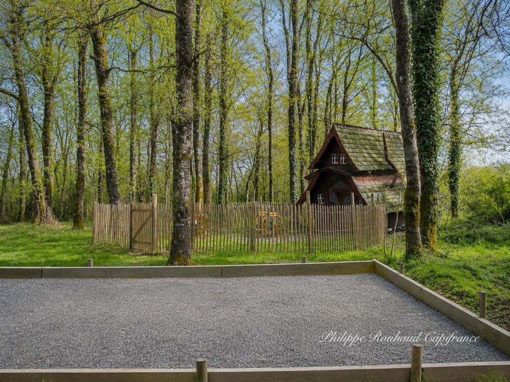 Vente Propriété/Château À seulement quelques minutes de Fontenay-le-Comte Puy de serre