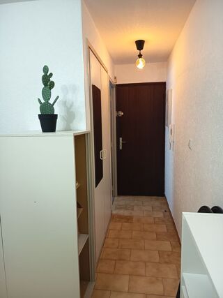  Appartement à louer 1 pièce 18 m²