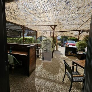  Immeuble � vendre 1400 m�