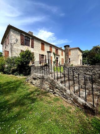  Propriété/château à vendre 15 + pièces 625 m²