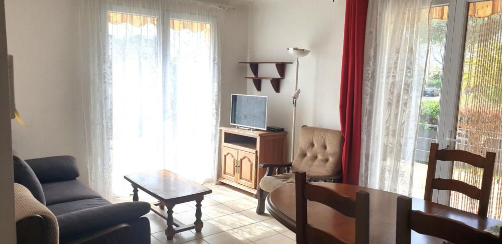à vendre  Villa Saint-Raphaël (83700)