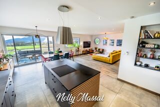  Villa � vendre 8 pi�ces 205 m�