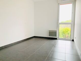  Appartement à louer 3 pièces 64 m²