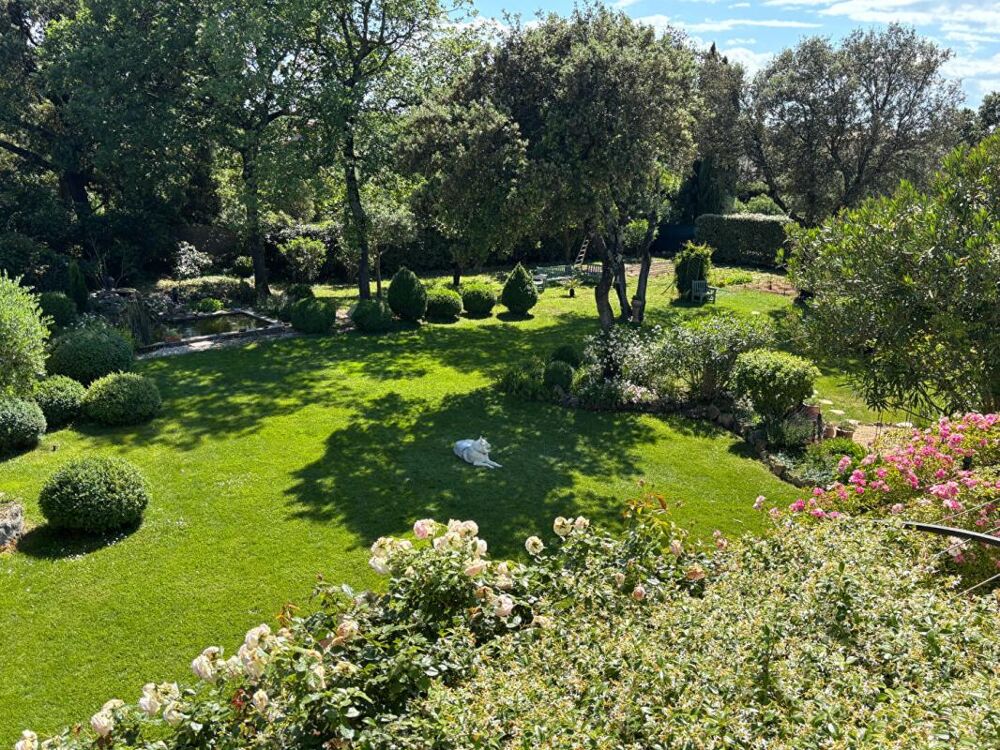 Elégante bastide de caractère