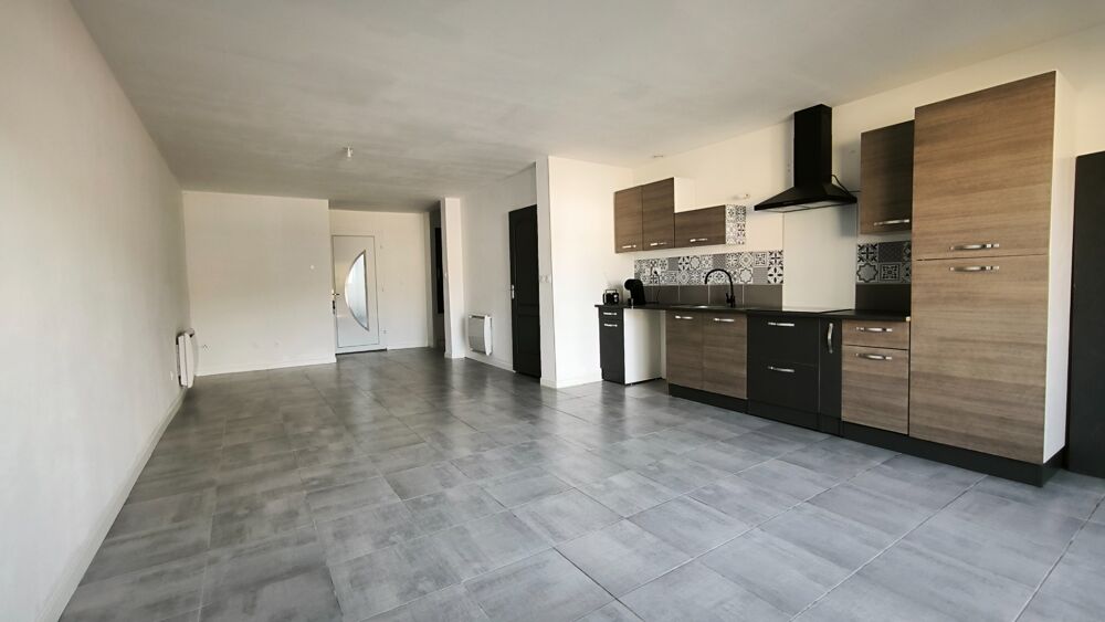 Location Duplex/Triplex Charmant duplex d'environ 84 m² avec terrasse – 3 chambres Lorette