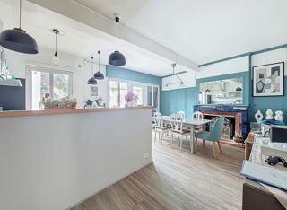  Villa � vendre 9 pi�ces 215 m�