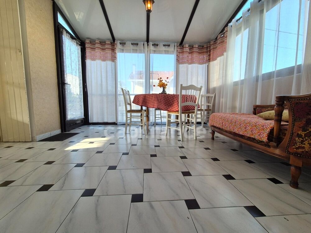 Maison à vendre 7 pièces ROYAN (17) Terrain de 474m²