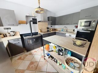 Vente Maison Maison à vendre avec étang et piscine entre Guéret et Ahun Saint yrieix les bois