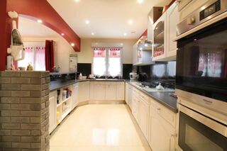  Maison � vendre 7 pi�ces 197 m�