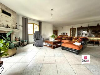  Maison à vendre 7 pièces 210 m²
