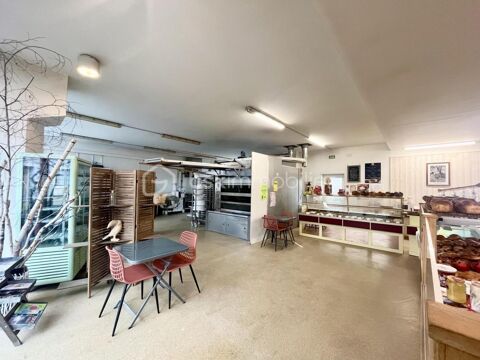 A saisir Fonds de commerce boulangerie p&acirc;tisserie, murs commerciaux et maison d'habitation 269500 36700 Chatillon sur indre