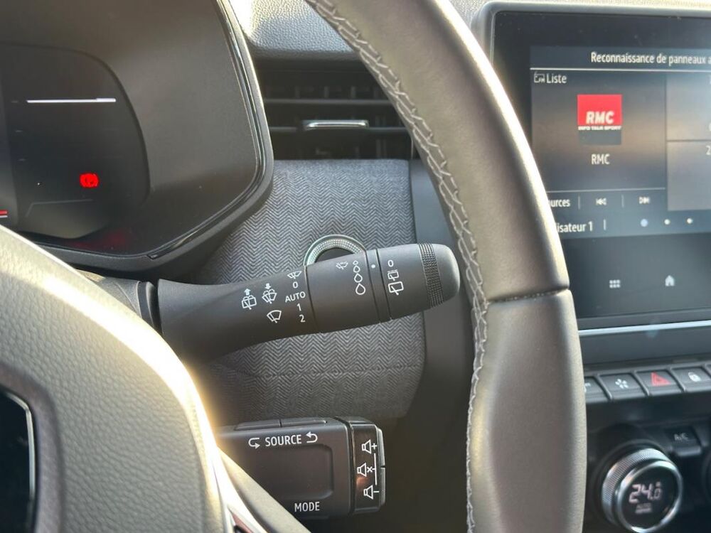 Clio V (2) 1.0 TCE 90 TECHNO 2024 occasion 78240 Chambourcy