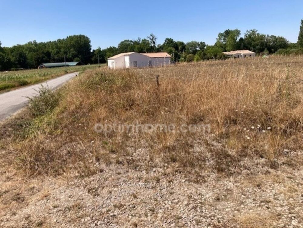 Vente Terrain Terrain à vendre de 4 992,00 m² SAINT LOUP (17) Saint loup