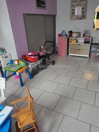  Maison � vendre 8 pi�ces 179 m�