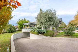  Maison à vendre 8 pièces 219 m²