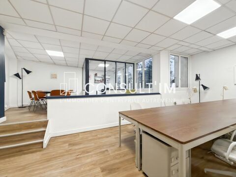 Bureaux atypiques sur cour arbor&eacute;e 2340 75017 Paris