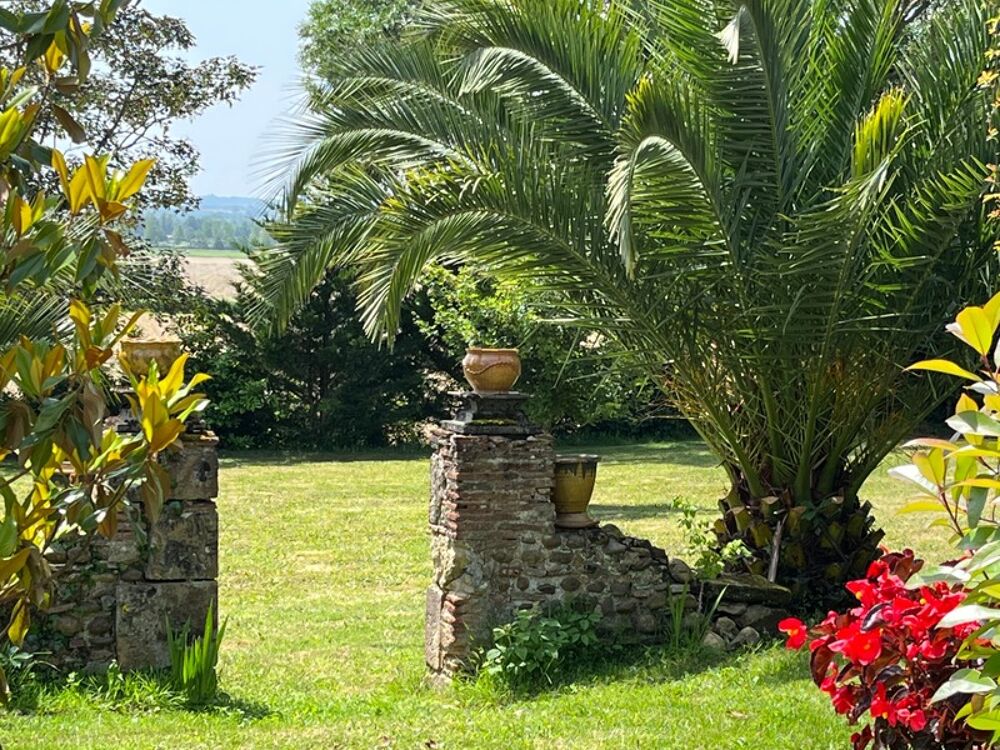 Vente Proprit/Chteau Dpt GERS(32), AU CALME et VUE PYRENEES, ELEGANTE PROPRIETE GASCONNE 3Ha, rstautation de qualit, conomique, cologique, Beaux Nogaro