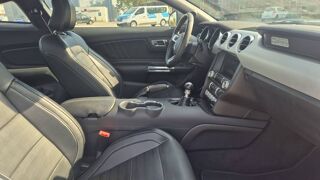 Mustang VI 5.0 V8 421 Gt Fastback - Premi&egrave;re main 2016 occasion 26200 Montelimar