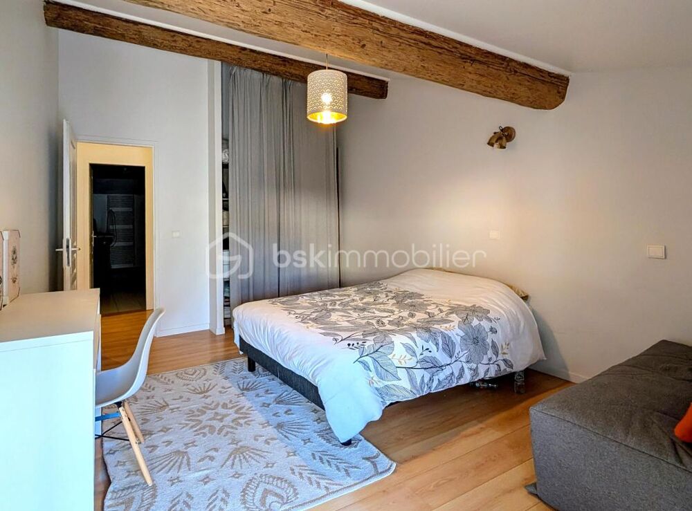 Coup de Coeur à Montagnac (34) : Maison de Village avec Terrasse et Bassin !