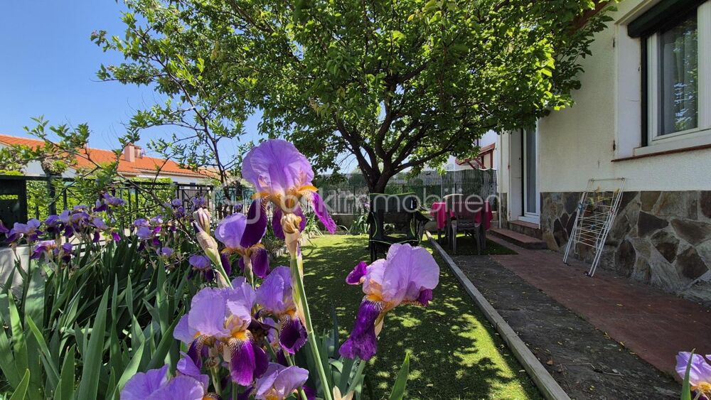 A VENDRE MAISON DEUX FACES TRAVERSANTE PLAIN PIED DE 85M² SUR TERRAIN DE 224M² A PALAU DEL VIDRE