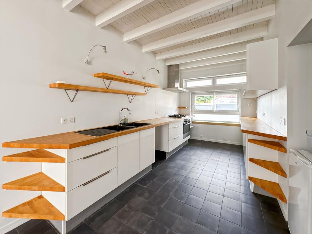 Vente Maison À Vendre - Maison avec Garage, Piscine et Jardin - AUCAMVILLE Aucamville