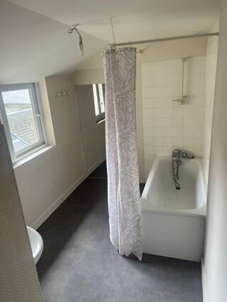  Appartement à louer 3 pièces 69 m²