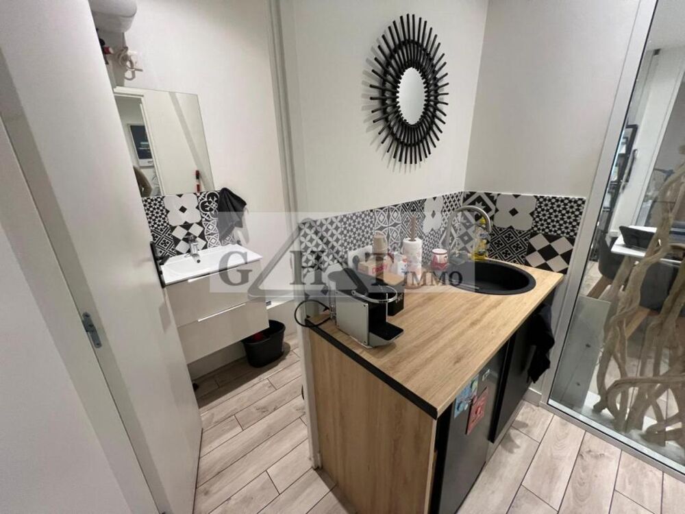   A vendre Local commercial en Centre ville Valenton