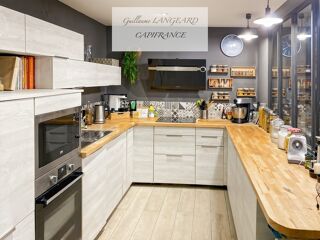  Appartement � vendre 4 pi�ces 204 m�