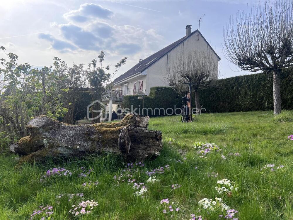 Vente Maison Chateau-Thierry - 88m2 - Sous-sol complet et aménageable - Terrain de 570m2 vue dégagée et 2 terrasses pour en profiter ! Chateau thierry