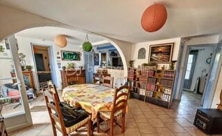  Propriété/château à vendre 7 pièces 142 m²