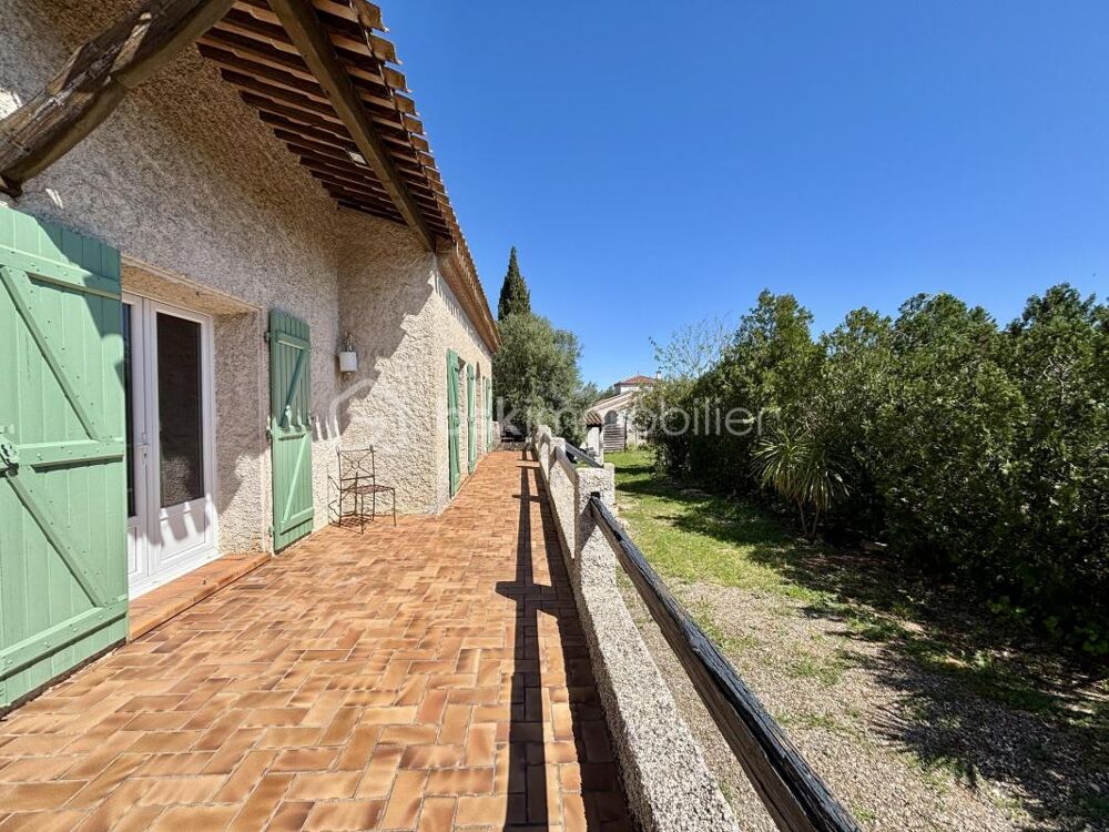 Maison de caractère avec potentiel, garage et jardin à 20 min des plages