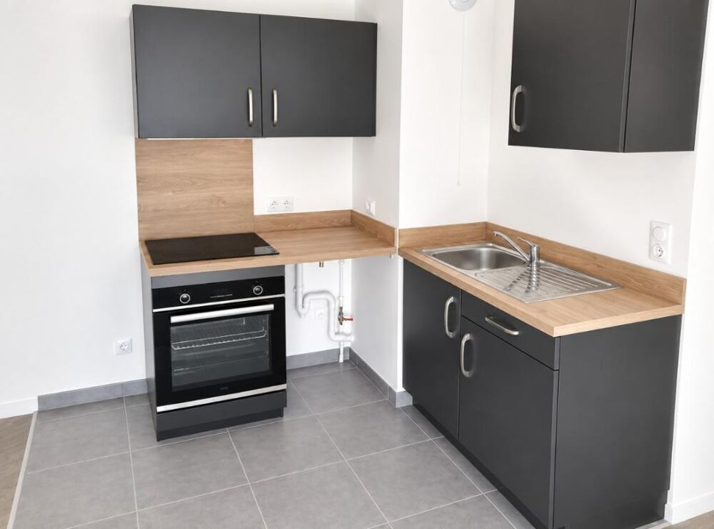 T2 avec parking et terrasse à DEVILLE-LES-ROUEN