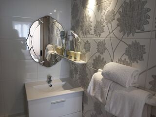  Immeuble � vendre 15 + pi�ces 520 m�