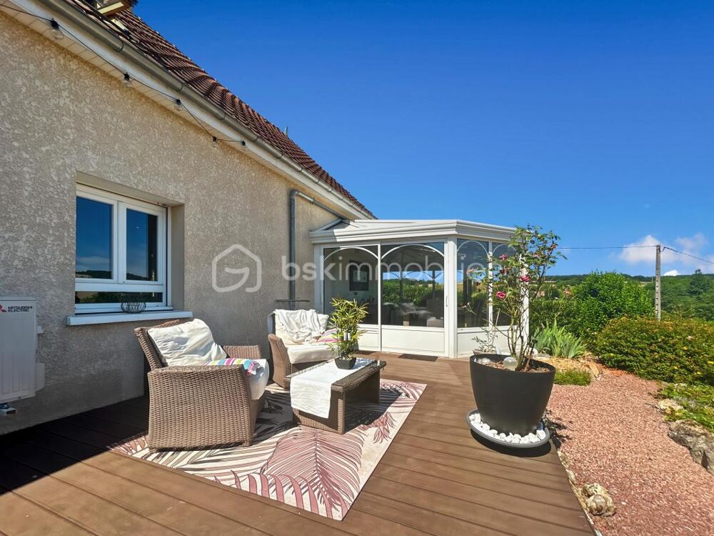 Vente Maison Maison 7 pièces de 179 m² à Nailly (89100) Nailly